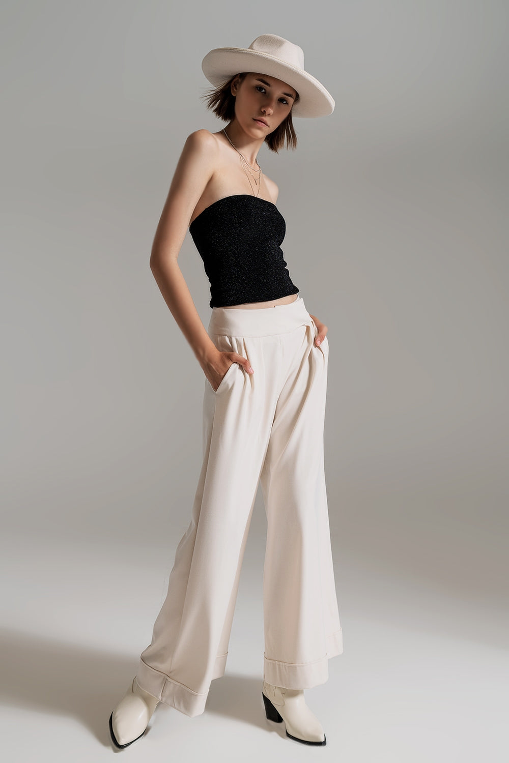 Strapless Shiny Tube Top in Black